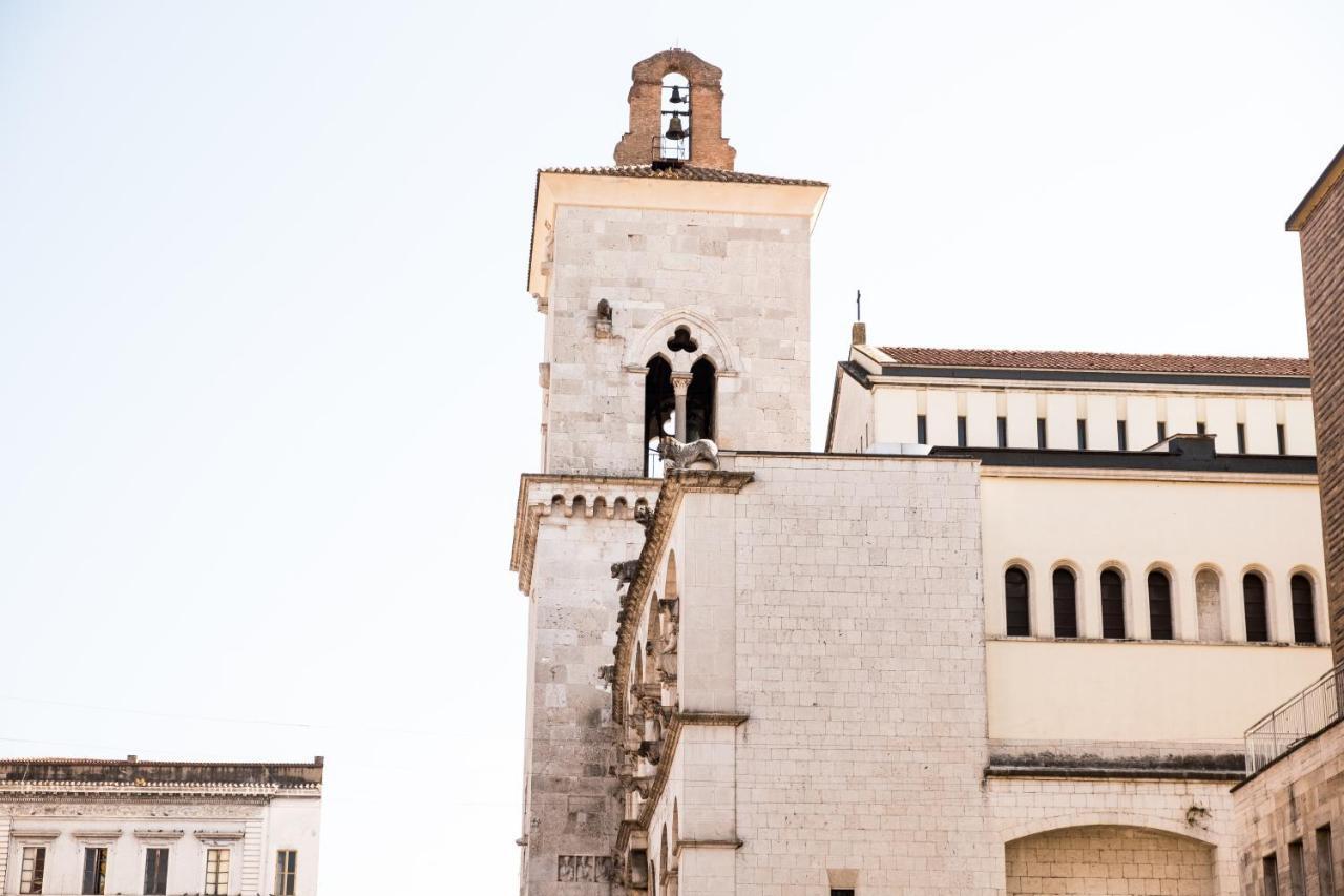 B&B 30 Mt Dal Duomo Benevento Exterior photo